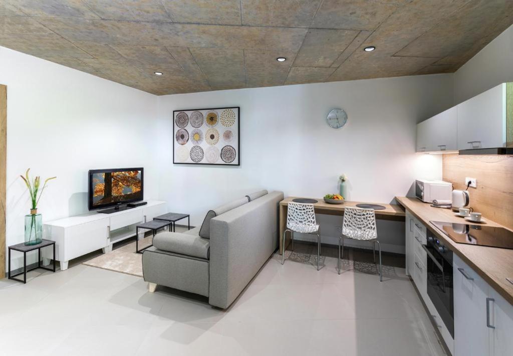 Nerudovka Apartment Karlsbad Buitenkant foto